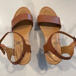 Madden Girl Tan Leather Platforms